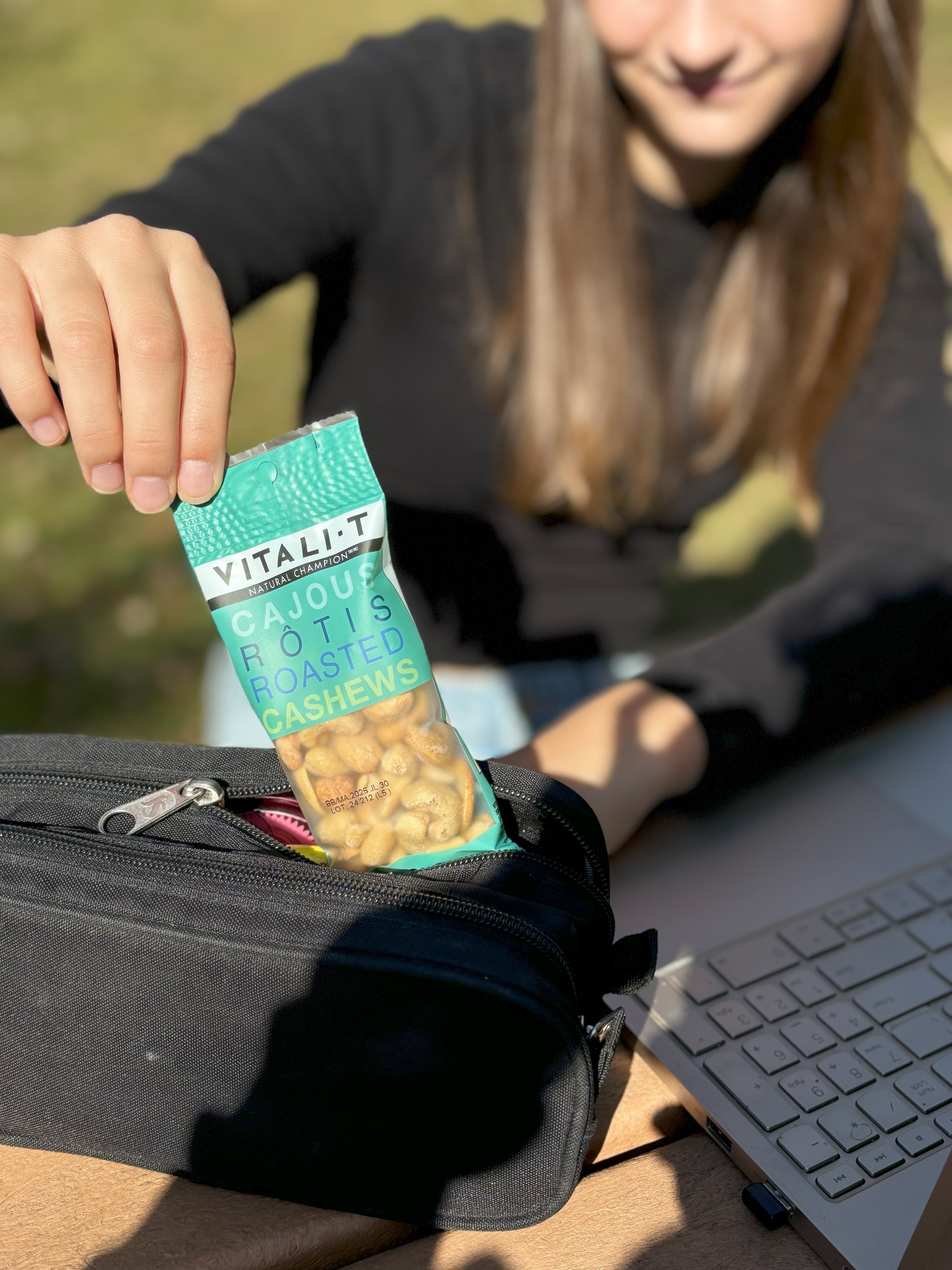 Collations noix cajous rôtis - boîte de 15X40G - Vitali-T - Vitali-T Snacks/Collations